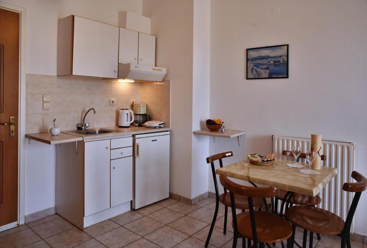 Nirevel Apartments Gouves Dış mekan fotoğraf