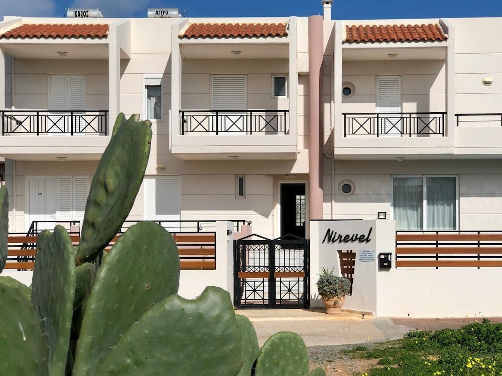 Nirevel Apartments Gouves Dış mekan fotoğraf